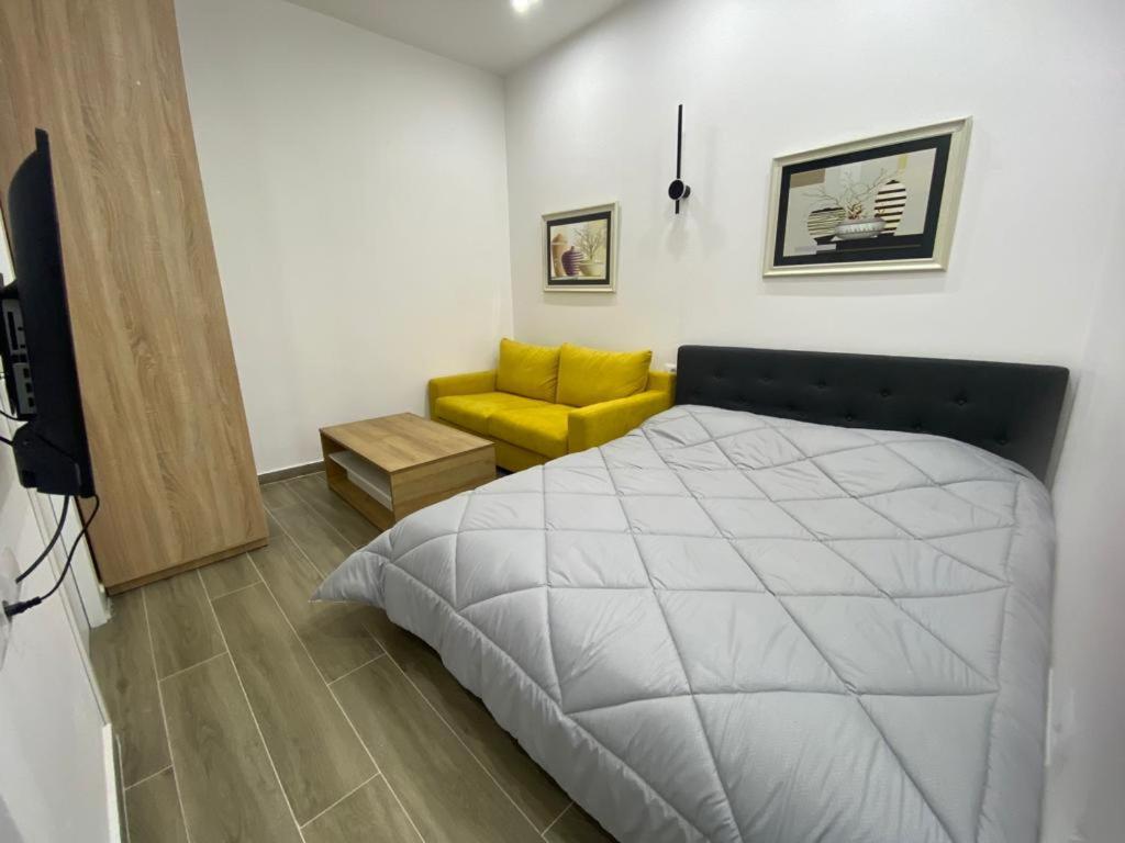 Апартаменты Apartament Me Qera Ditore Тирана Экстерьер фото